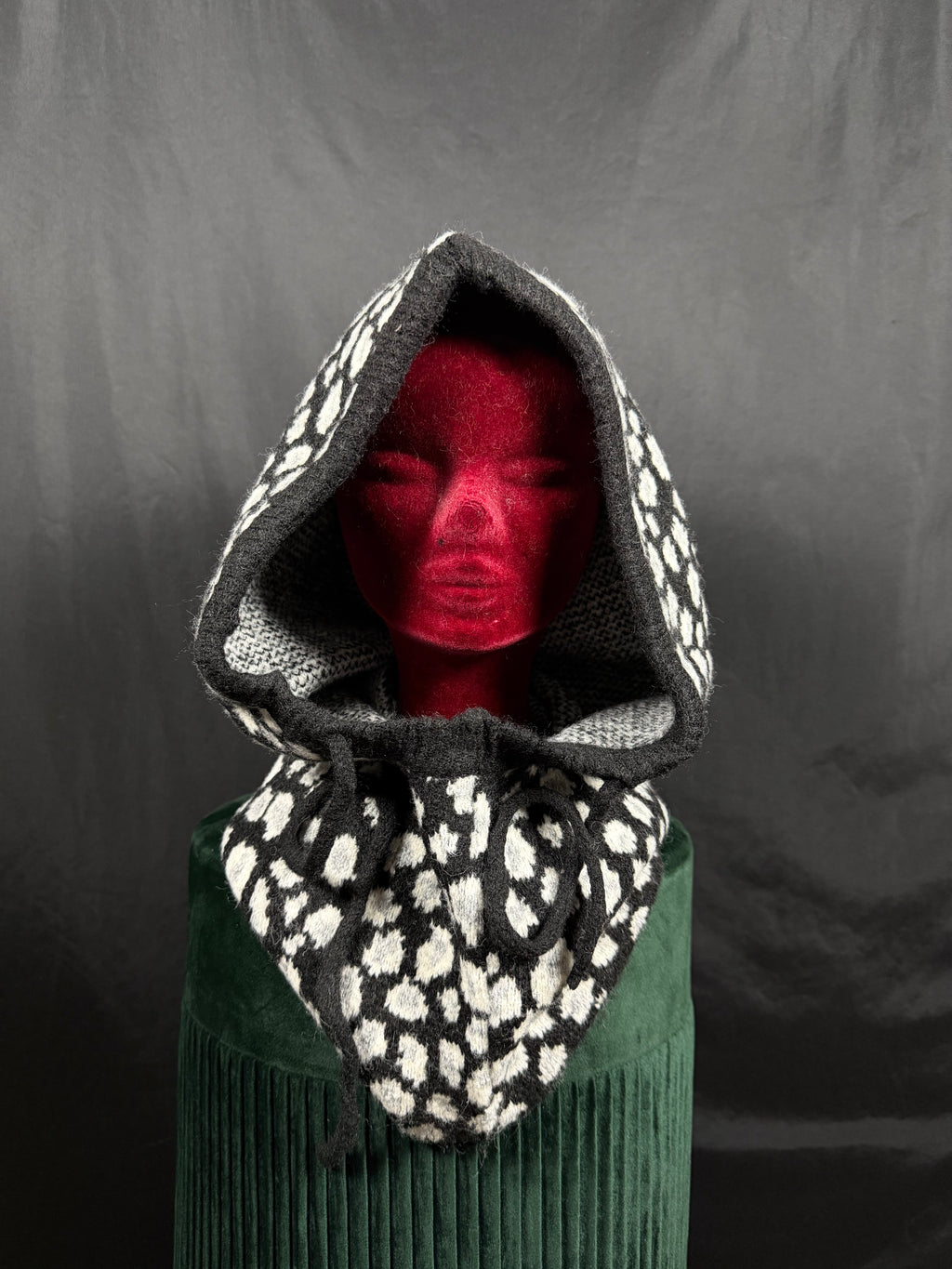 Balaclava maculato