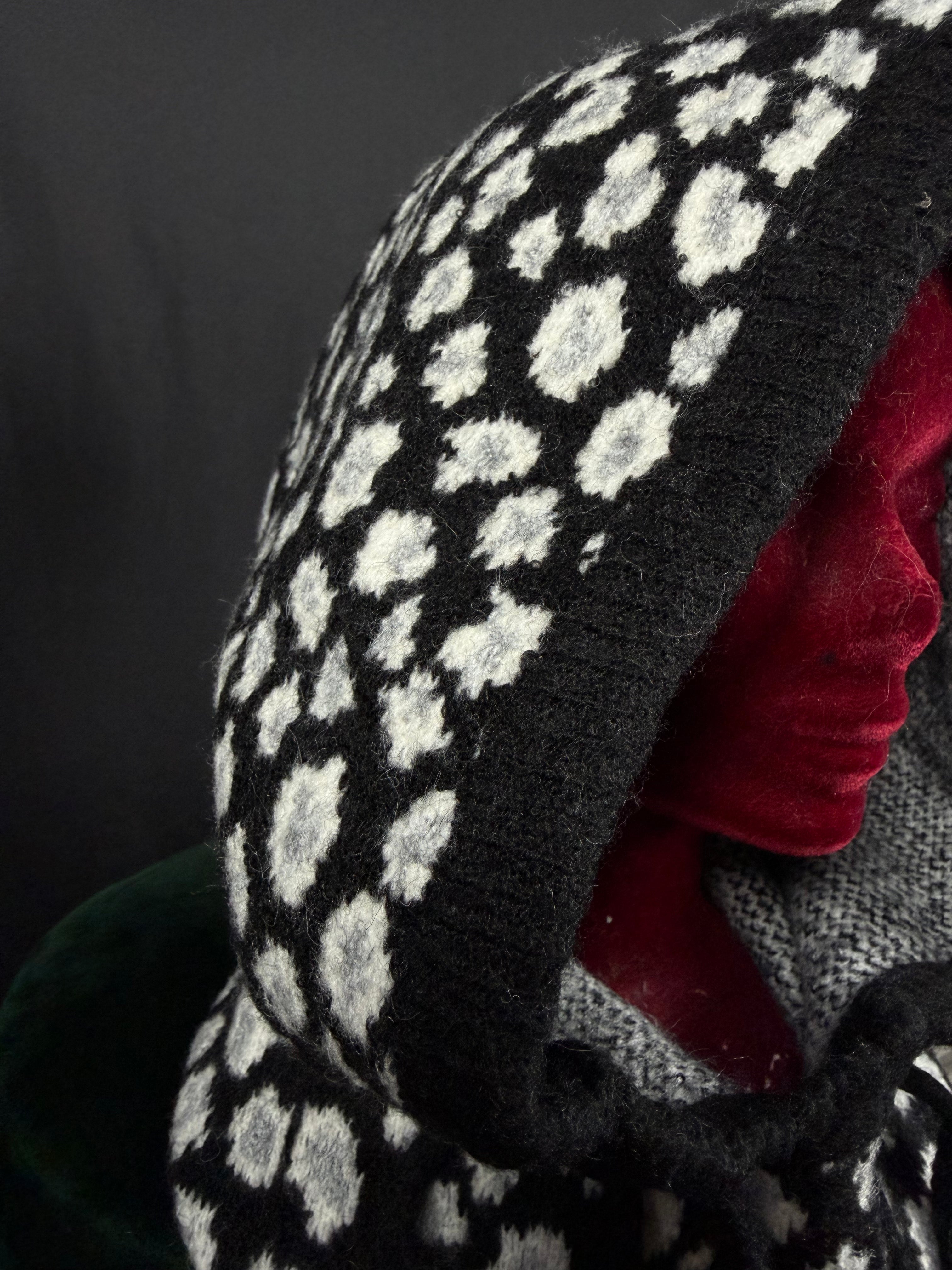 Balaclava maculato