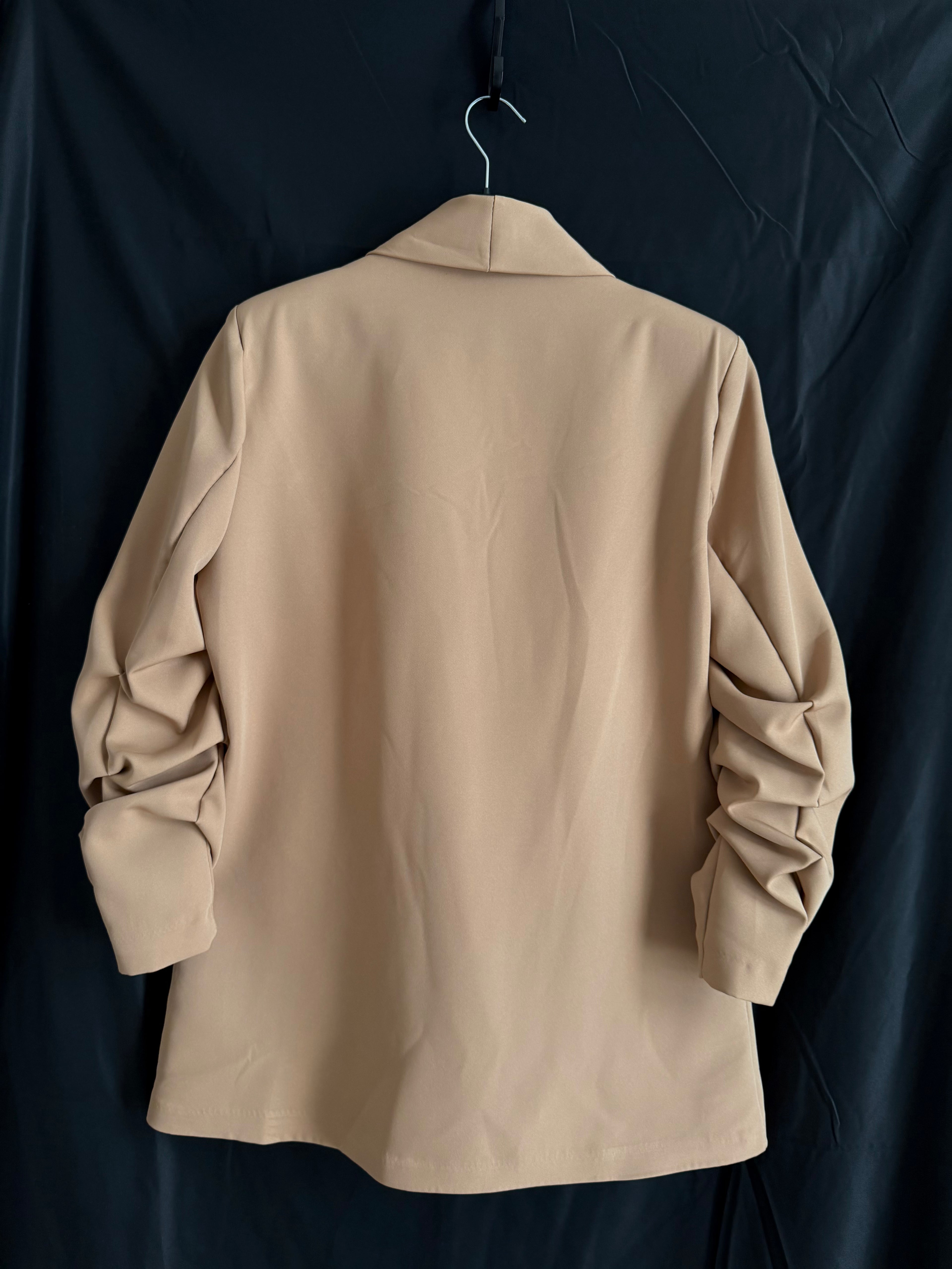 Blazer maniche ricce