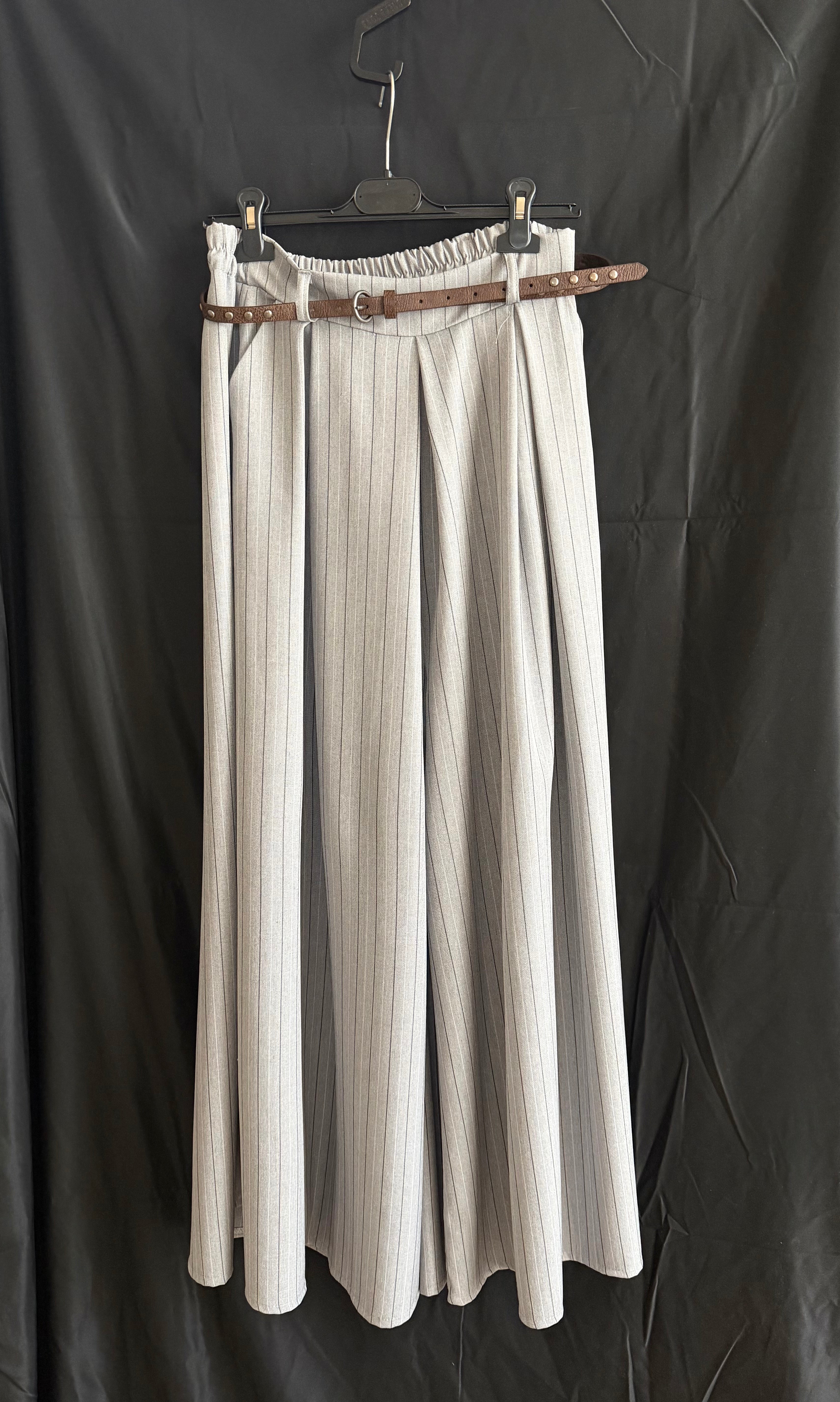 Pantaloni gessati