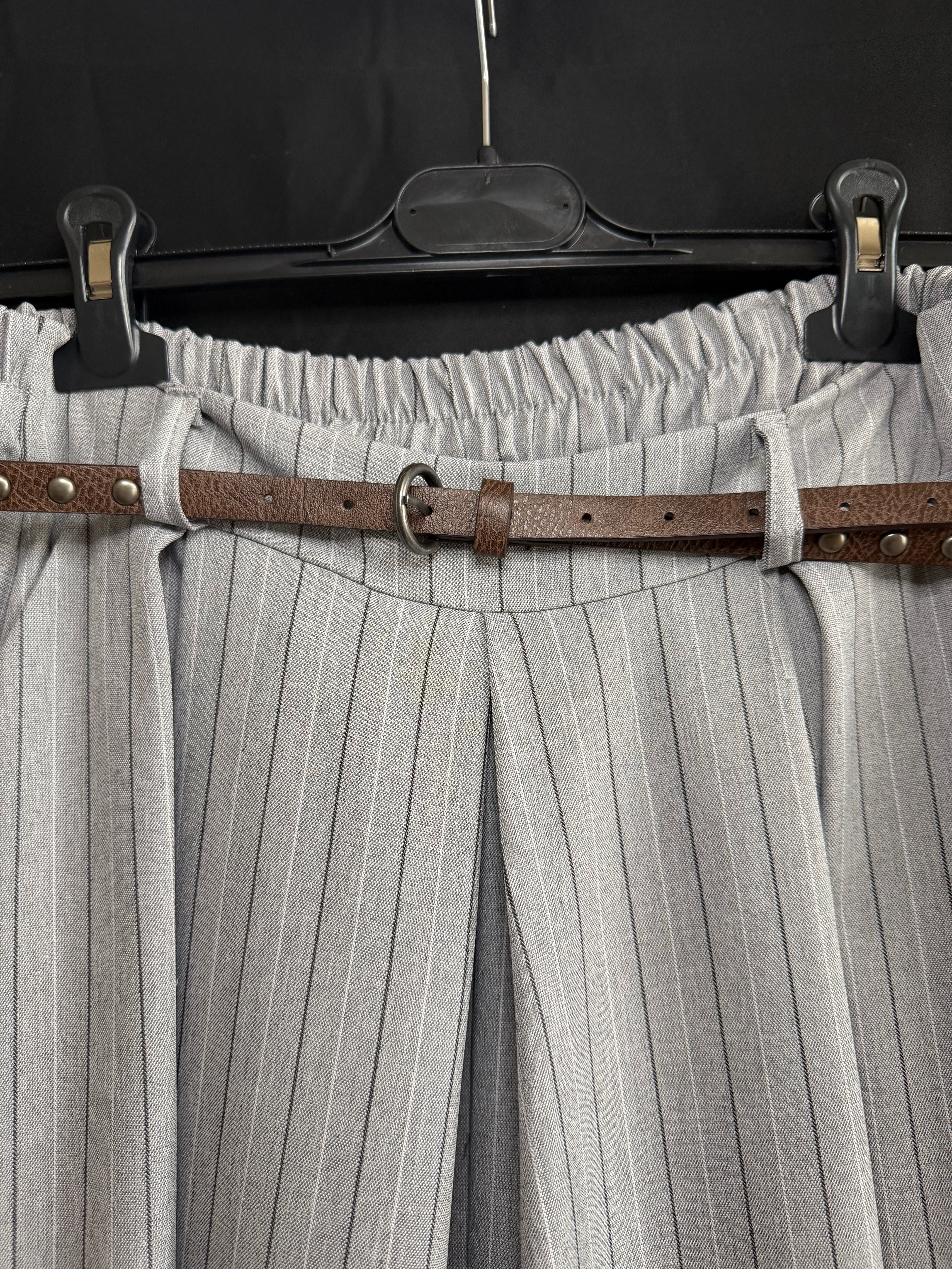 Pantaloni gessati