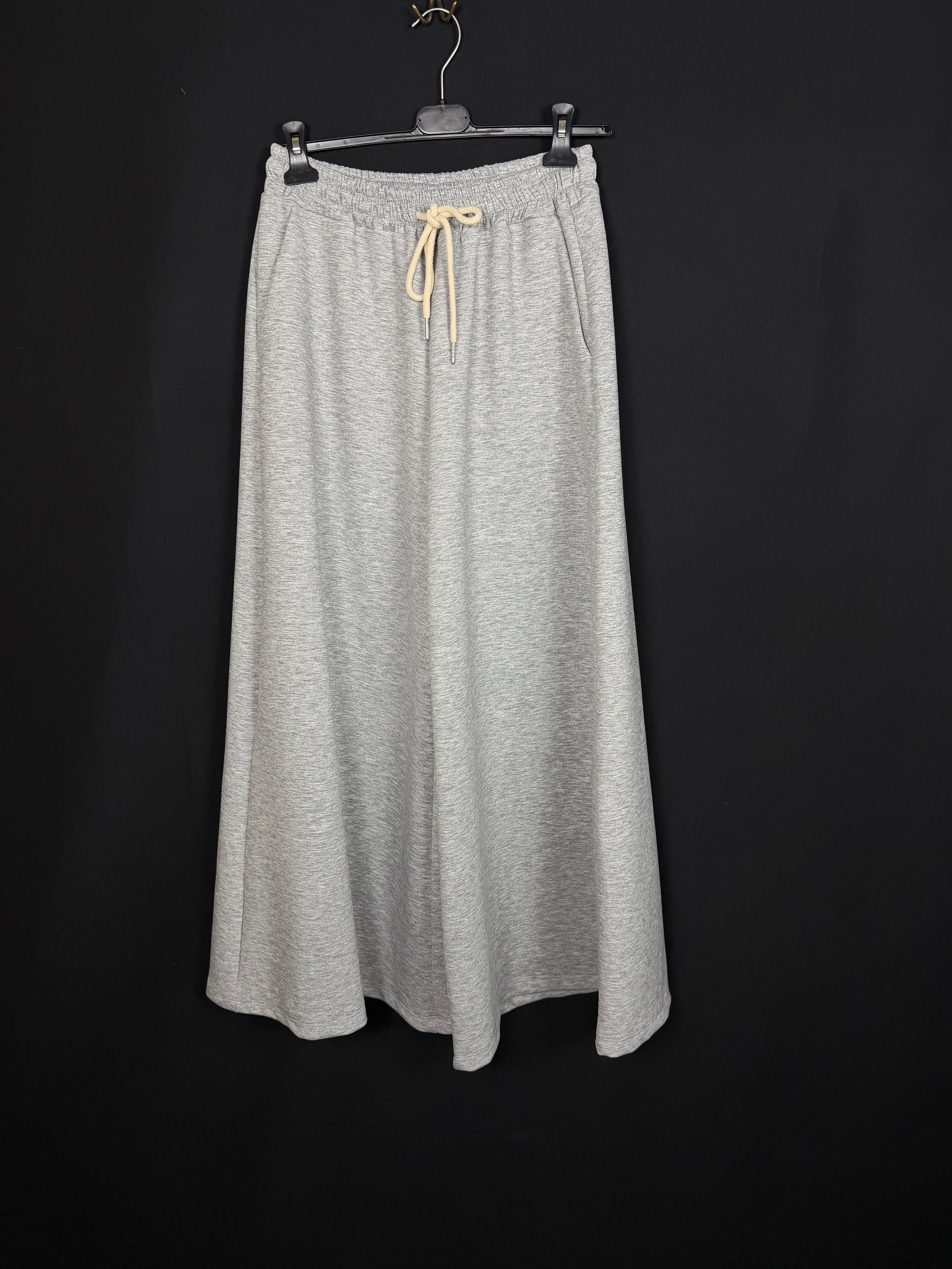 Pantaloni tuta palazzo