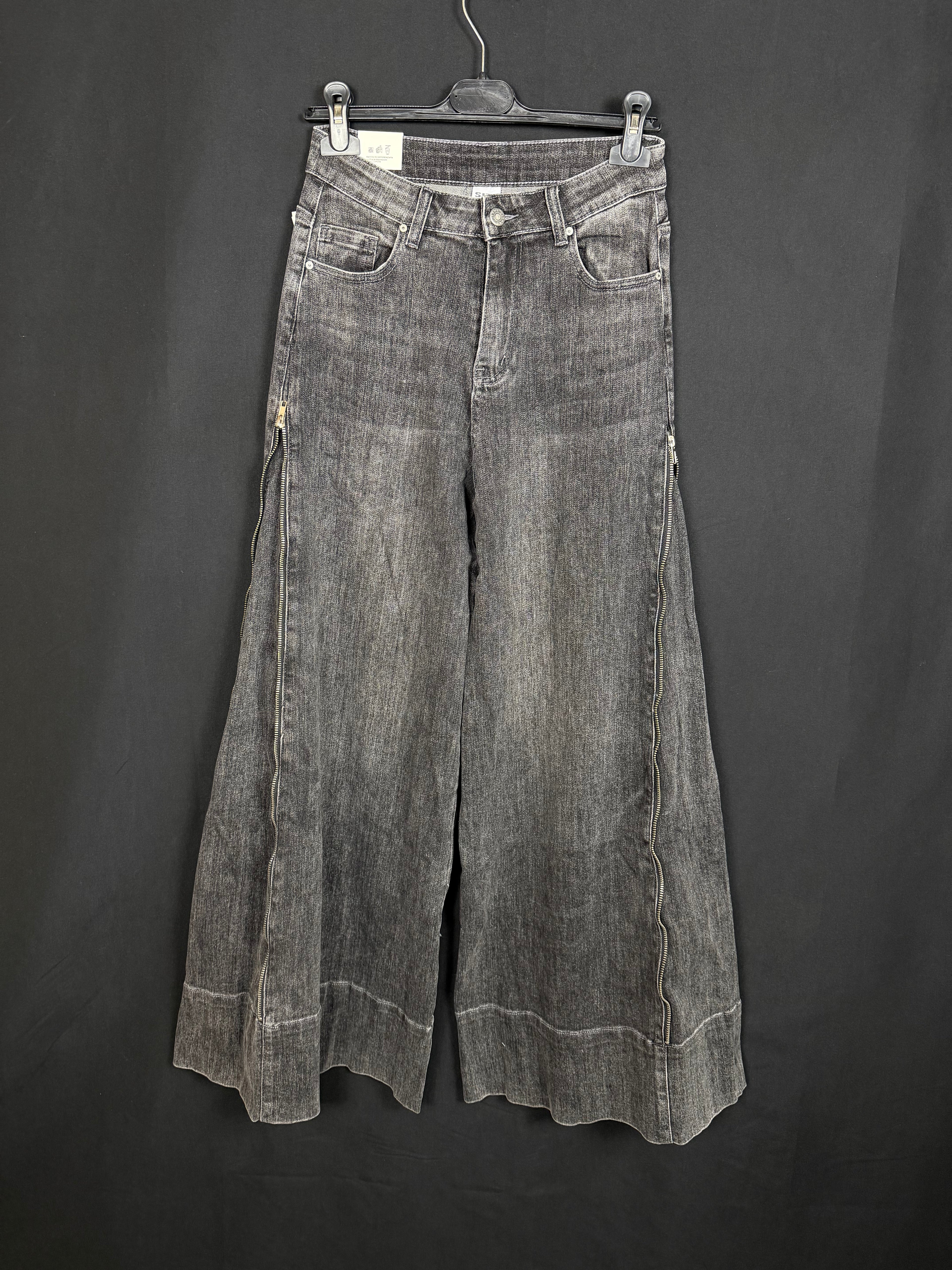 Jeans a zampa