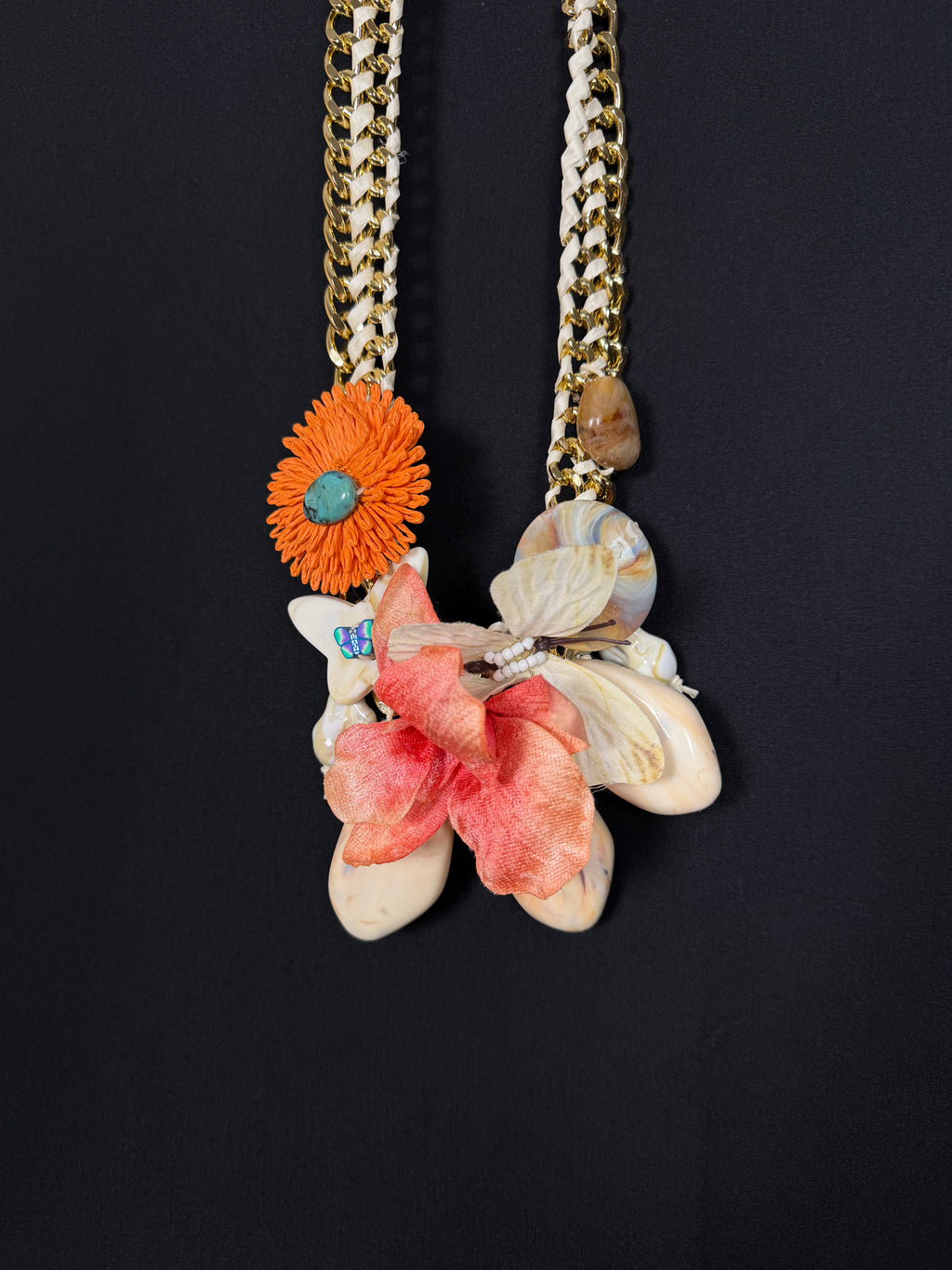 Collana floreale