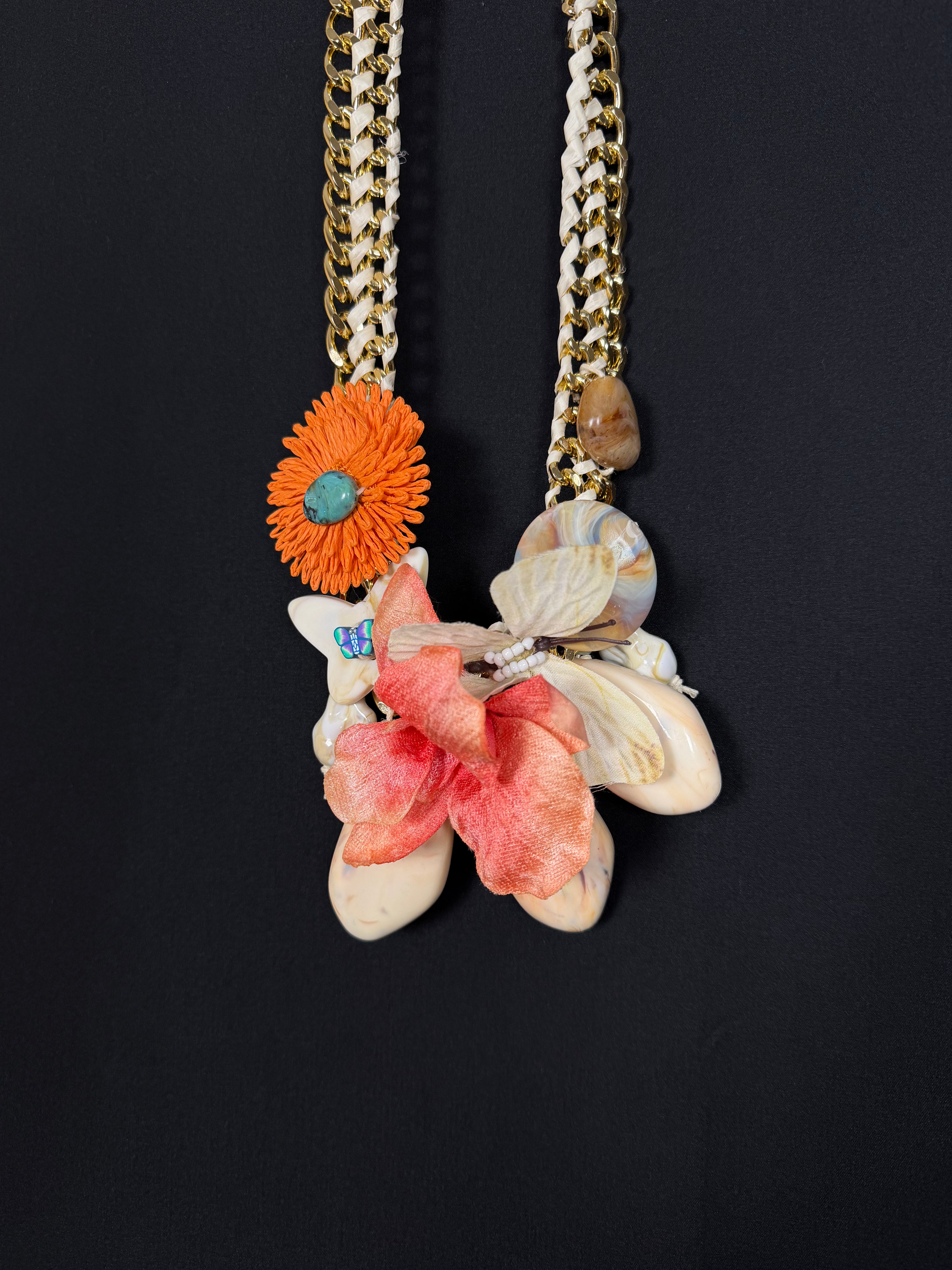 Collana floreale
