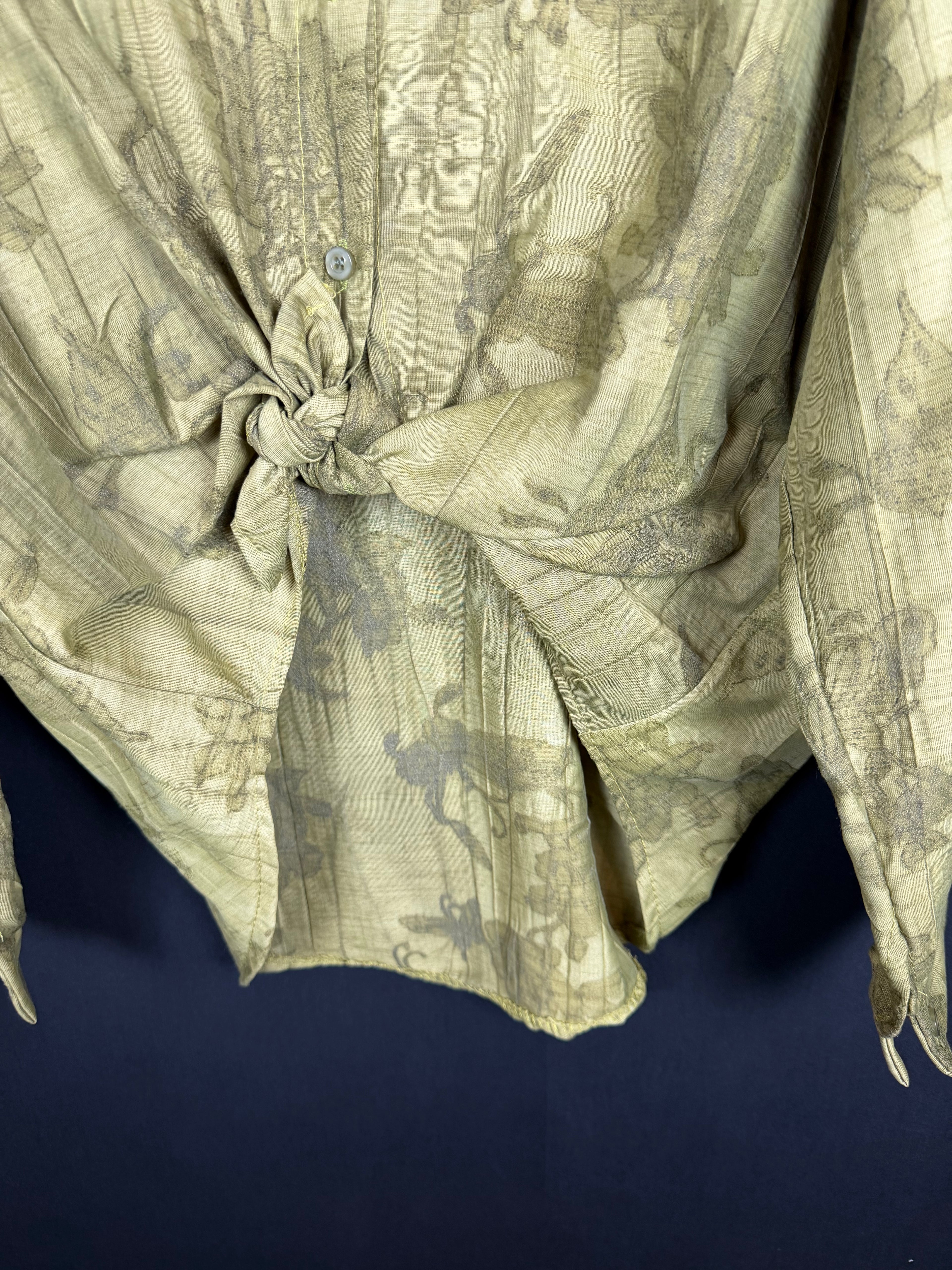 Camicia tono su tono